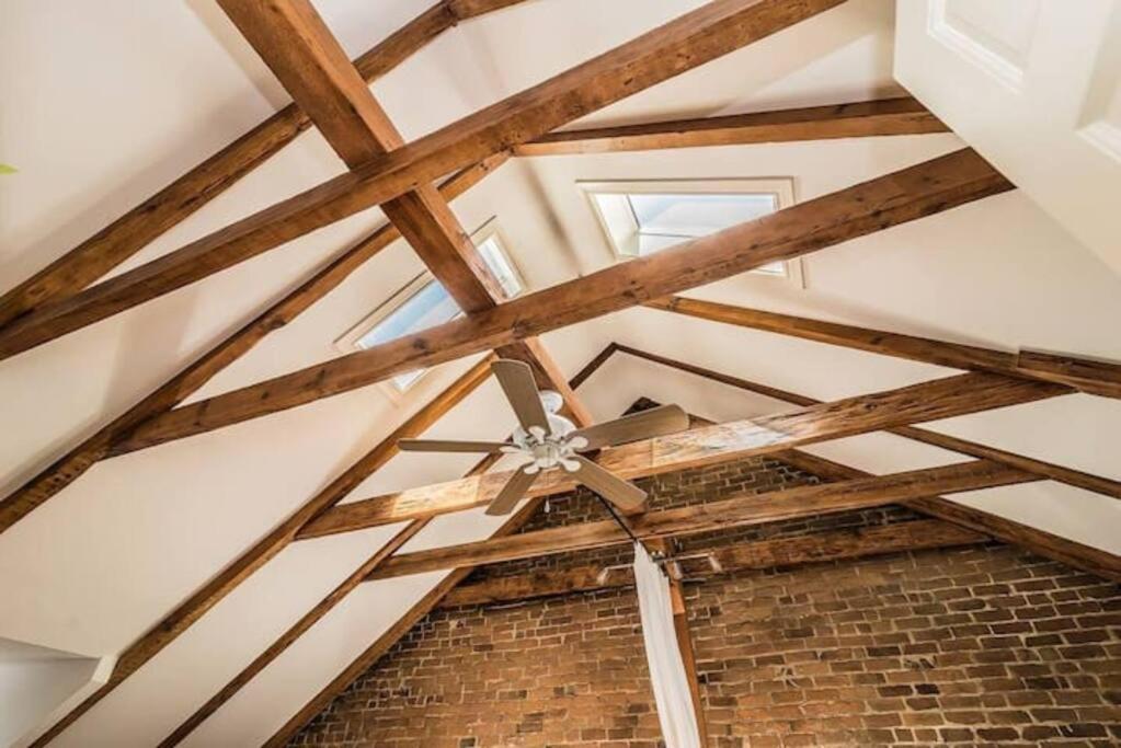 North House - Mtl Artist Loft - Champs Apartment Montreal Luaran gambar